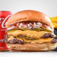 imagem Hambúrguer Quarteiraço Duplo + Batata Frita - Grátis Refrigerante Lata | Combo