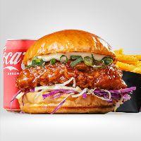 imagem Hambúrguer Karamburger + Batata + Grátis Refrigerante Lata | Combo